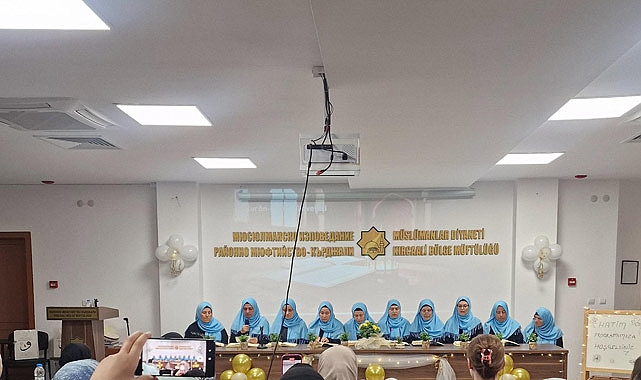 Kırcaali Yeni Camii'de gönüllere işleyen hatim programı