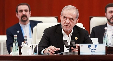 Pezeşkiyan Çin'den İran'a döndü