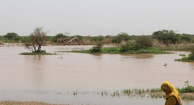 Sudan'da aşırı yağışlar 21 bin aileyi etkiledi