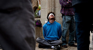 İsrail Filistinli esirlere işkencenin her türlüsünü yaşatıyor