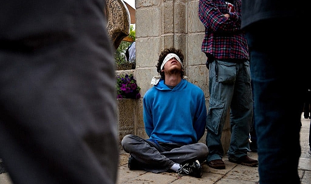 İsrail Filistinli esirlere işkencenin her türlüsünü yaşatıyor