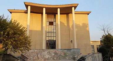 Tahran Üniversitesi öğrenci yurtlarını 10 günlüğüne kapattı
