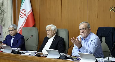 Pezeşkiyan: 