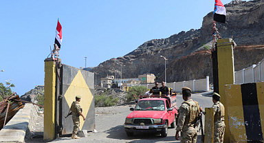 BM'den Yemen uyarısı: 200 binden fazla kişi yerinden edildi