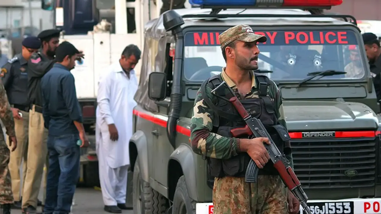 Pakistan'da Hayber Pahtunhva eyaletinde OHAL ilan edildi